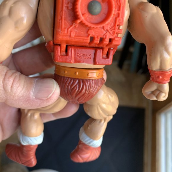 1984 MOTU Thunder Punch HE-MAN Action Figure - Picture 6 of 10